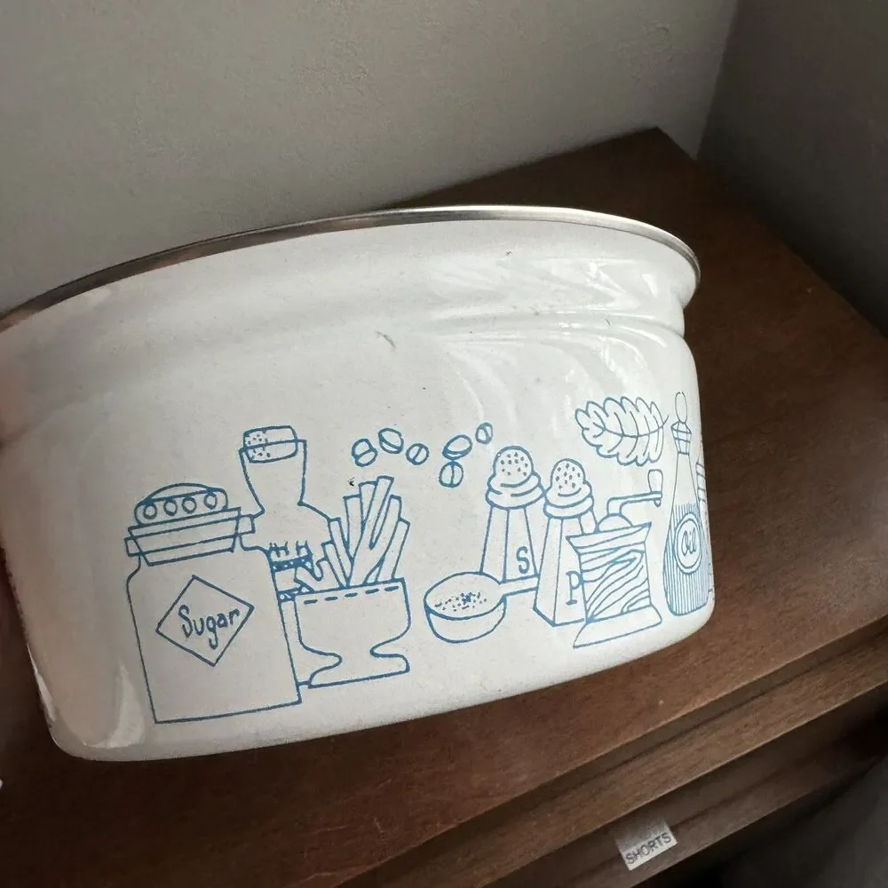 Vintage MCM White Enamel Pot w Lid Blue Kitchen Art Work Blue 4